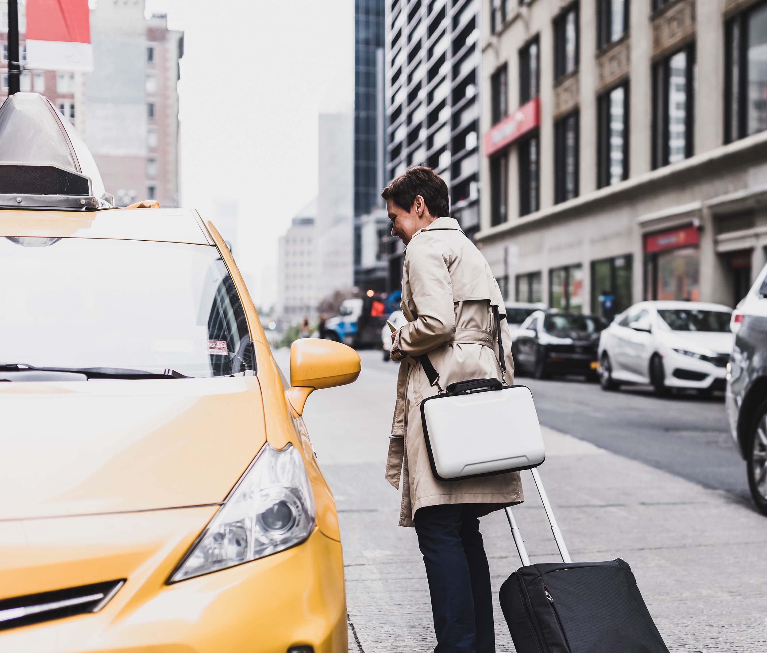 Ride United  cover image, taxi cover image, passenger waiting for taxi, passengers waiting for the ride, Ride United , Ride United Driver